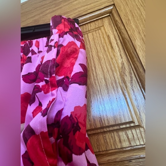 LOFT - Button Down Elastic Floral Pink and Red Satin Notch Collar Pajama Set - Picture 9 of 11